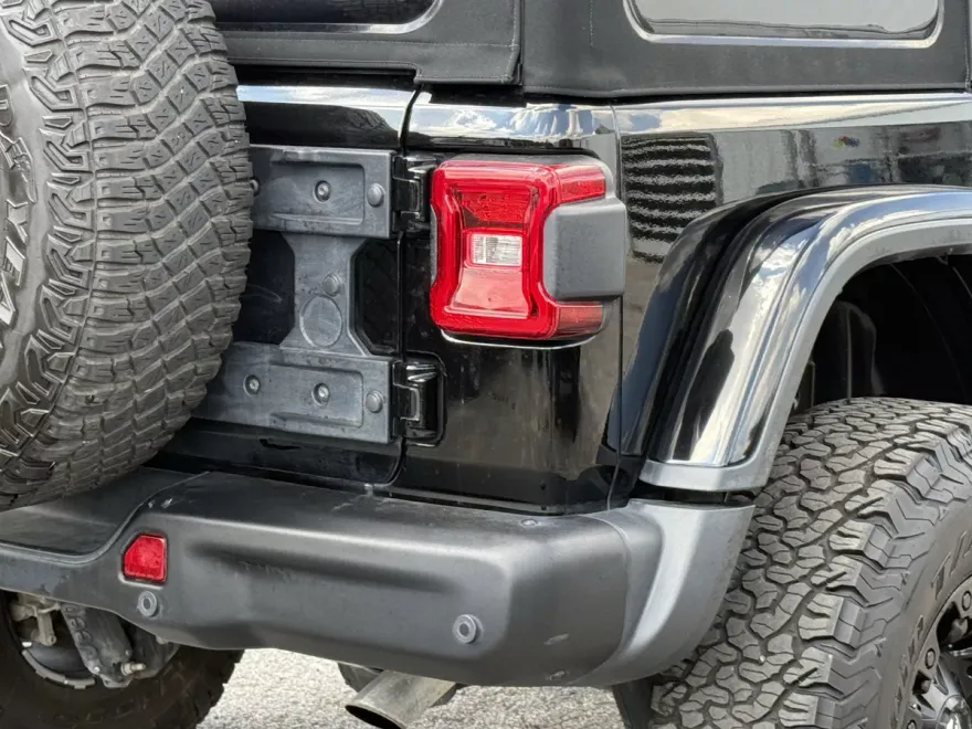 2018 Jeep Wrangler Unlimited Rubicon photo 1
