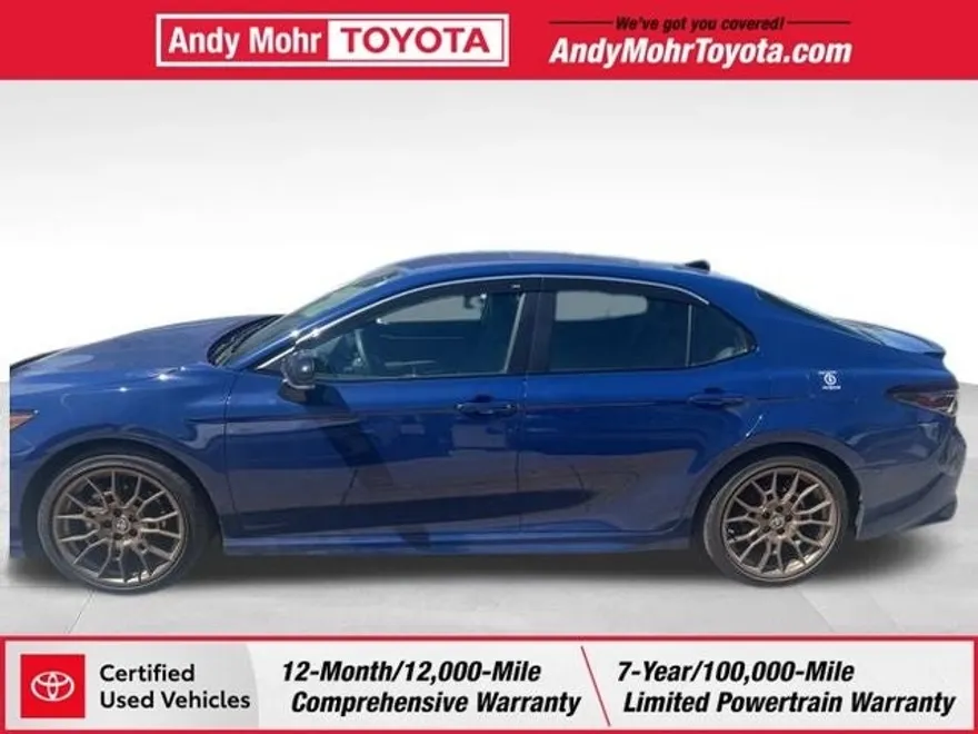 2023 Toyota Camry Hybrid SE photo 1