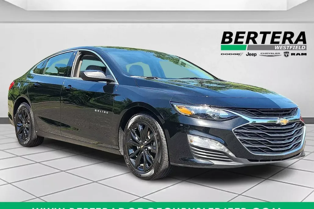 2025 Chevrolet Malibu 1LT photo 1