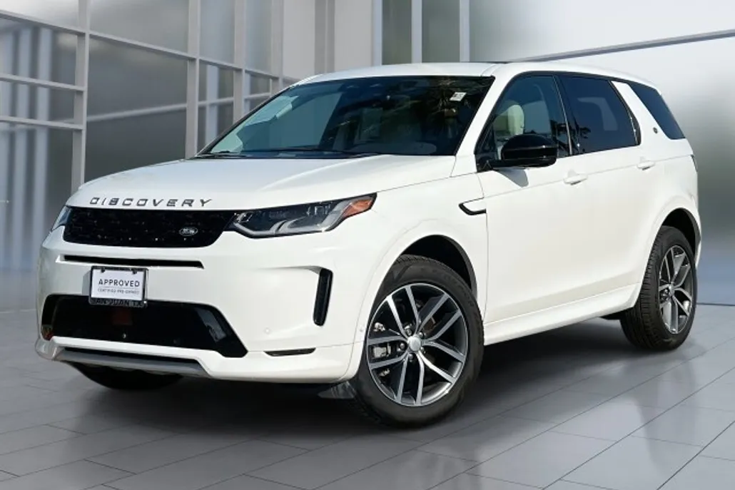 2024 Land Rover Discovery Sport S photo 1