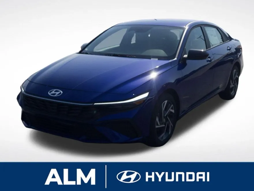 2025 Hyundai Elantra SEL Sport photo 1