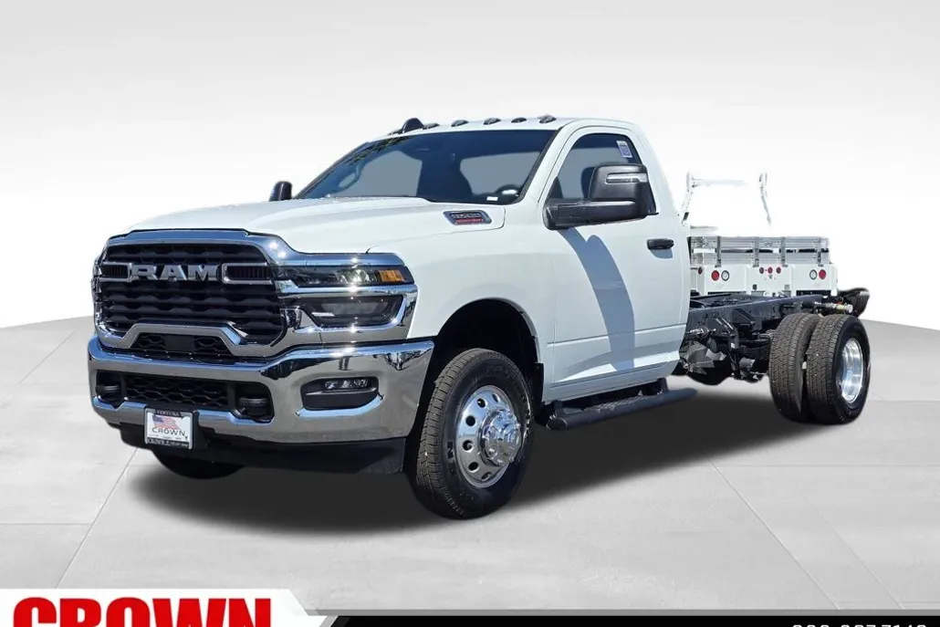 2026 Ram 3500 Tradesman photo 1