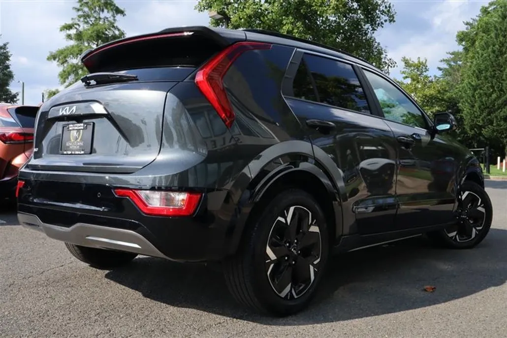 2024 Kia Niro EV Wind photo 1