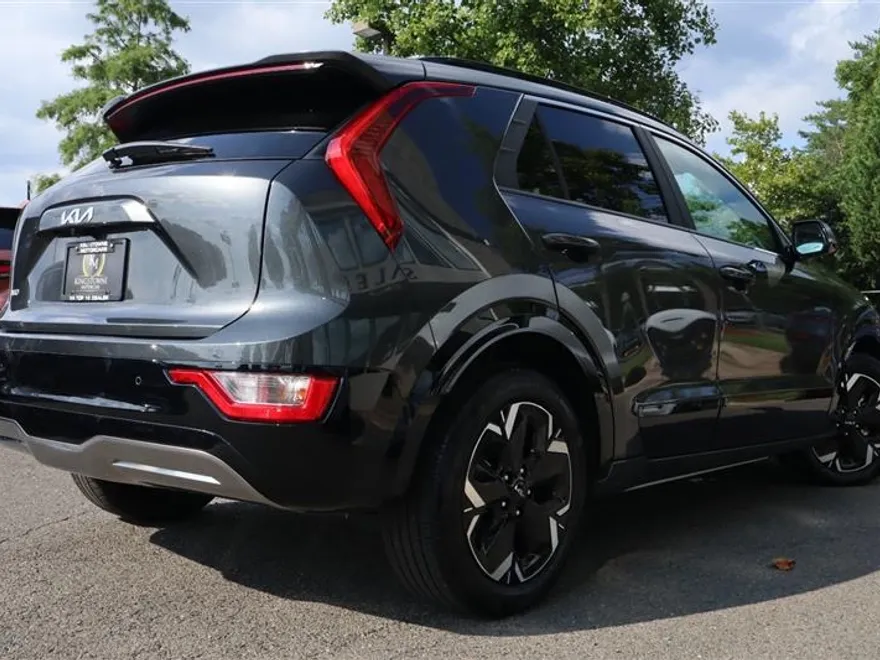 2024 Kia Niro EV Wind photo 1