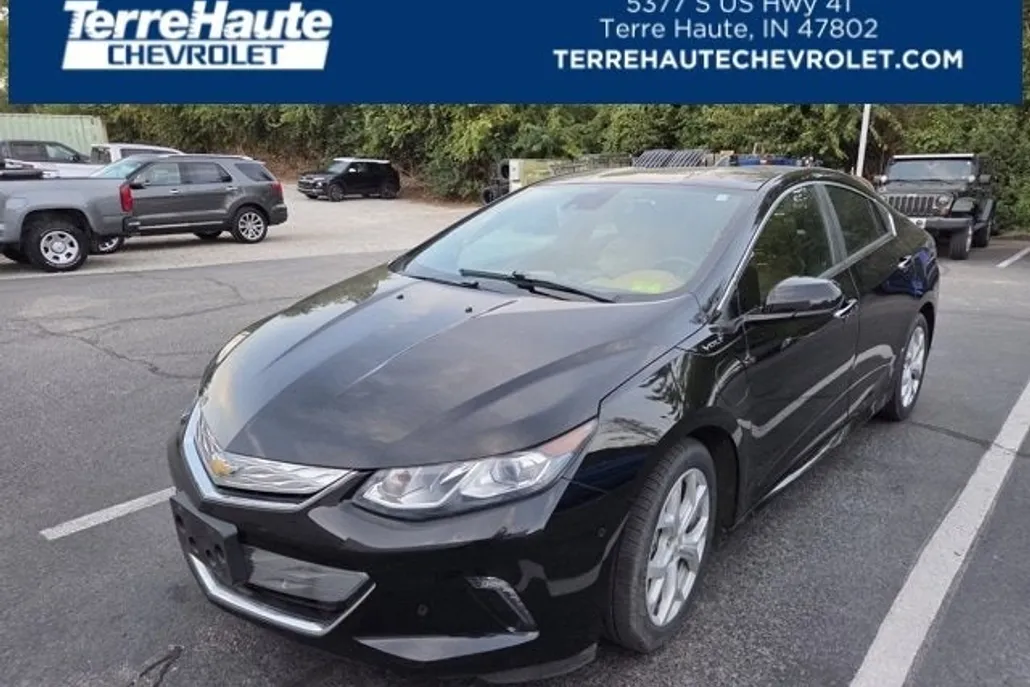 2017 Chevrolet Volt Premier photo 1