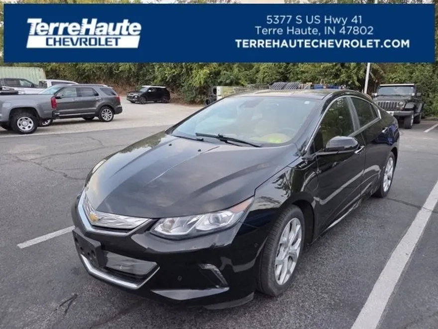 2017 Chevrolet Volt Premier photo 1