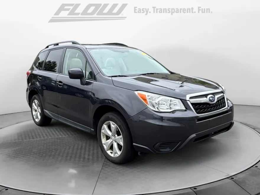 2016 Subaru Forester 2.5i Premium photo 1