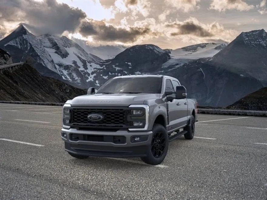 2025 Ford F-250 photo 1
