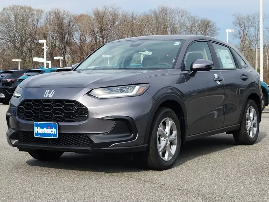 2025 Honda HR-V LX photo 1
