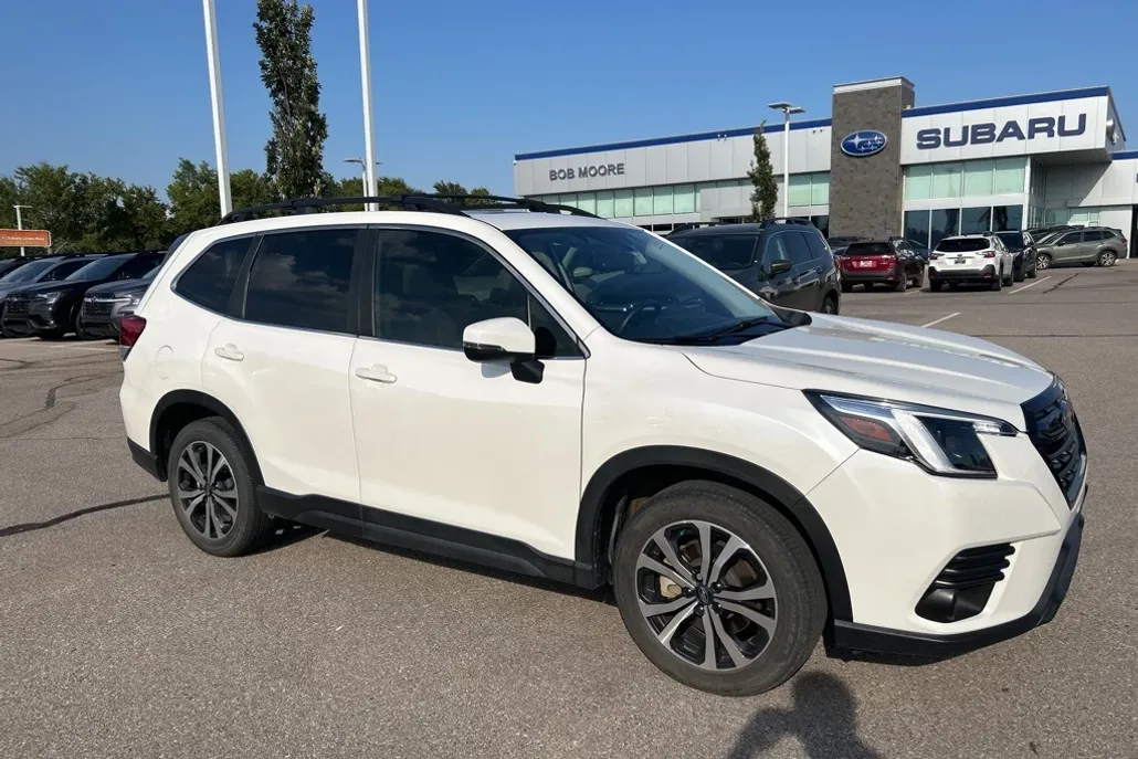 2024 Subaru Forester Limited photo 1