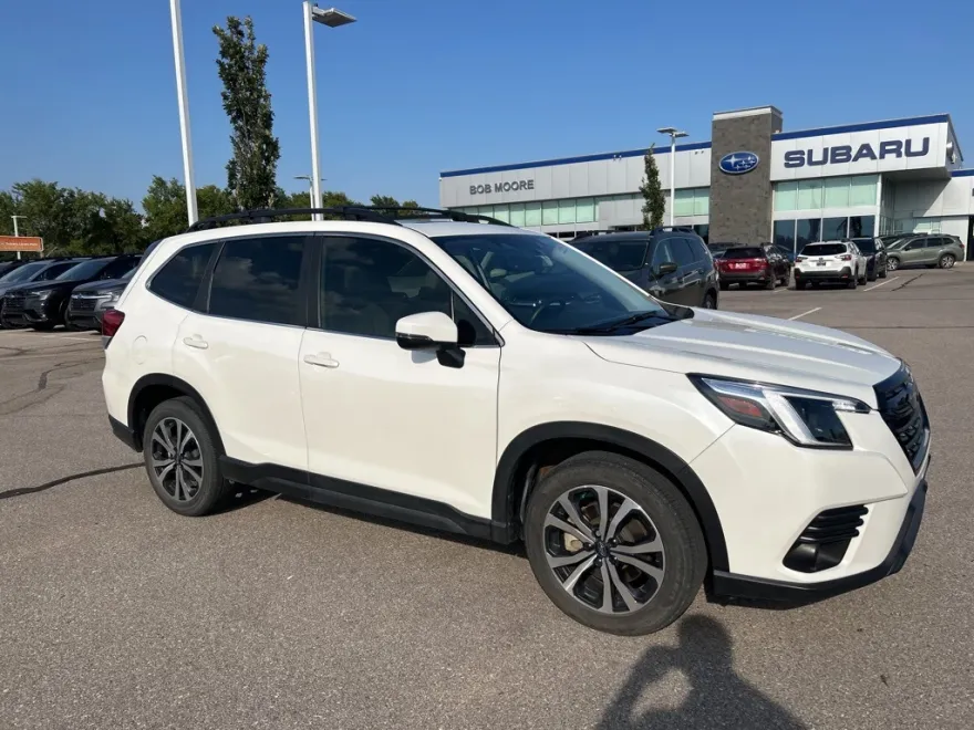 2024 Subaru Forester Limited photo 1