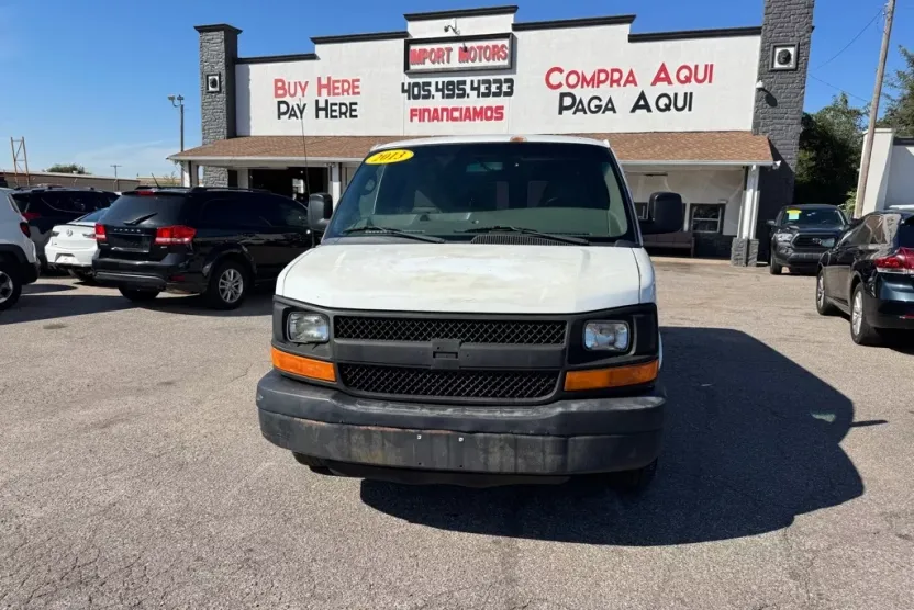 2013 Chevrolet Express 1500 Cargo photo 1