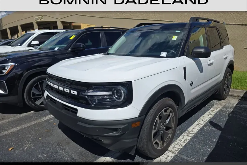 2023 Ford Bronco Sport Outer Banks photo 1