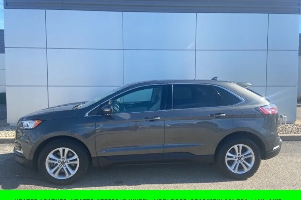 2019 Ford Edge SEL photo 1