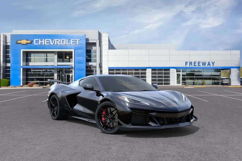 2025 Chevrolet Corvette Z06 2LZ photo 1
