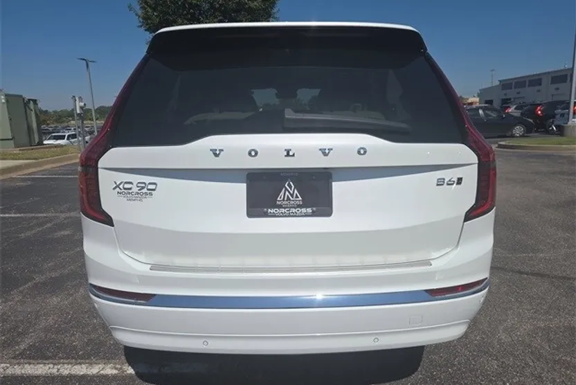 2026 Volvo XC90 photo 1
