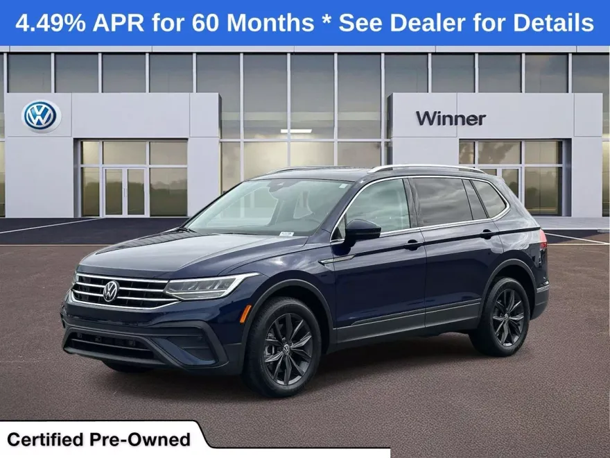 2022 Volkswagen Tiguan SE photo 1