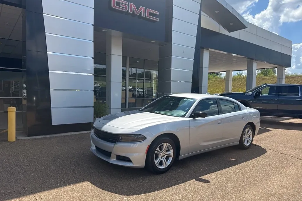 2023 Dodge Charger SXT photo 1