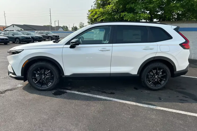 2026 Honda CR-V Hybrid Sport-L photo 1