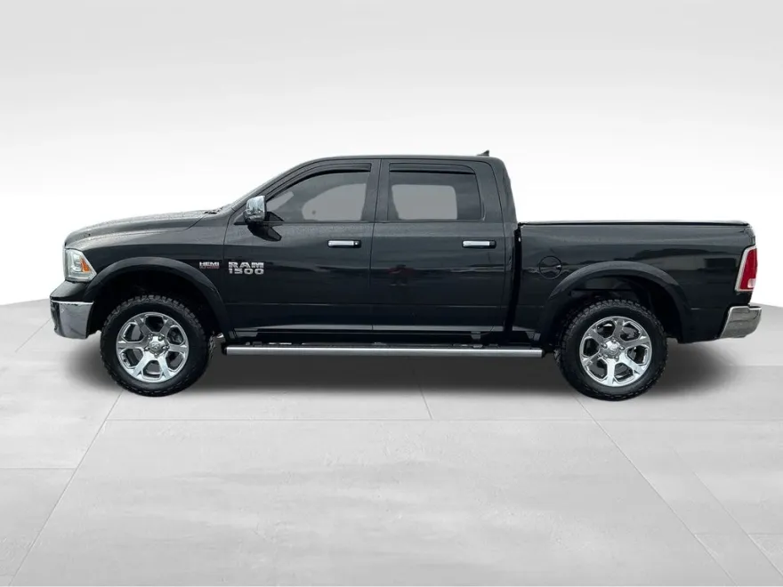 2018 Ram 1500 Laramie photo 1