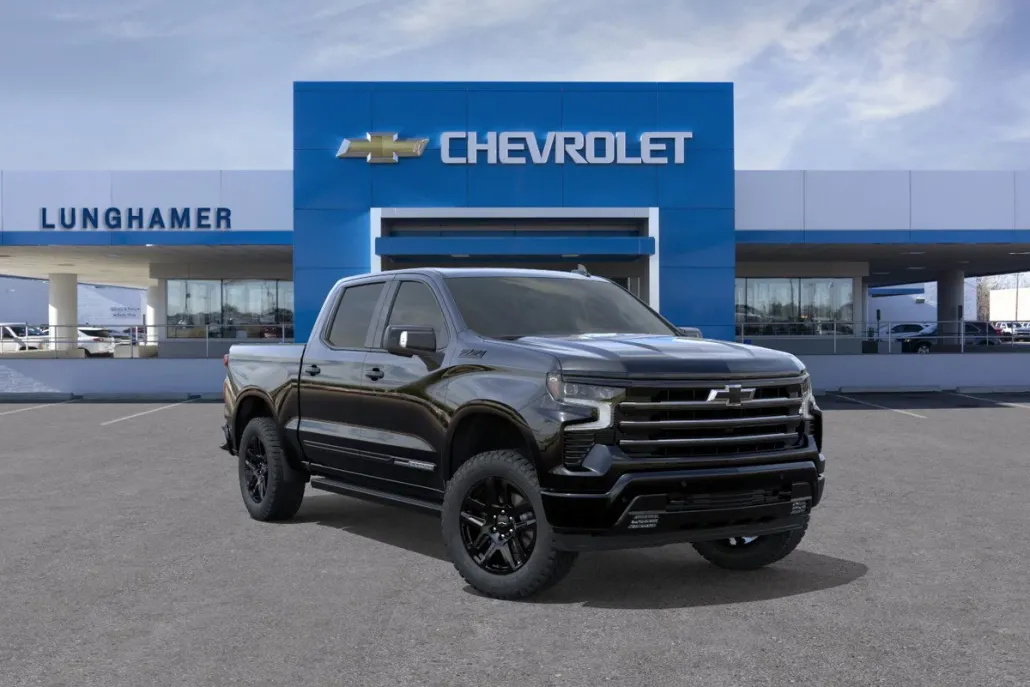 2026 Chevrolet Silverado 1500 High Country photo 1