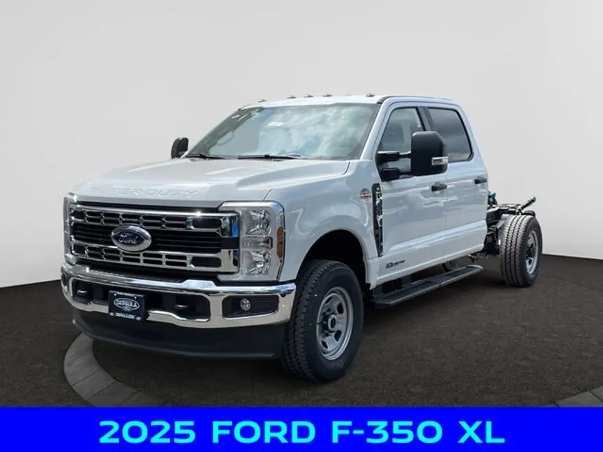 2025 Ford F-350 photo 1