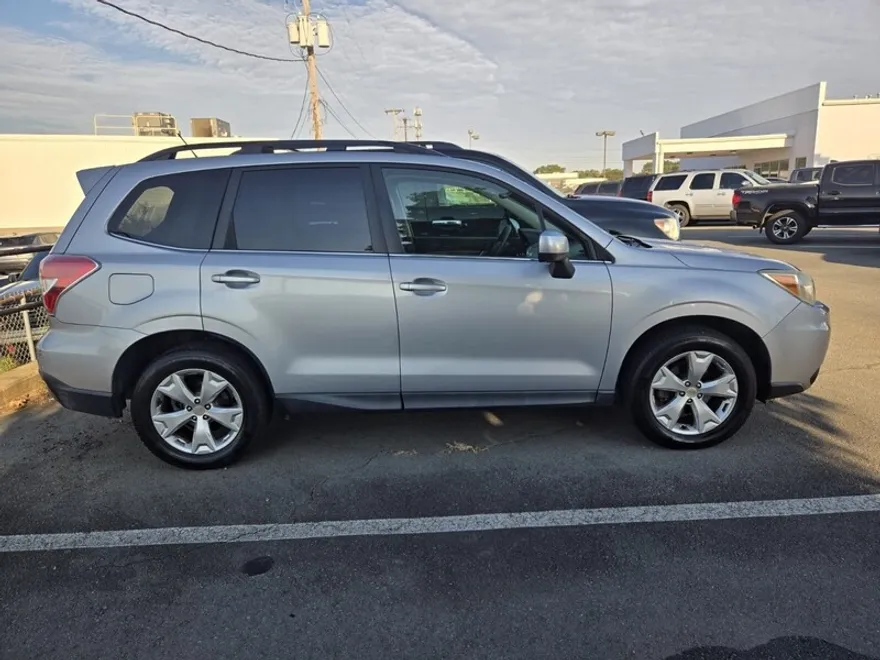 2014 Subaru Forester 2.5i Limited photo 1