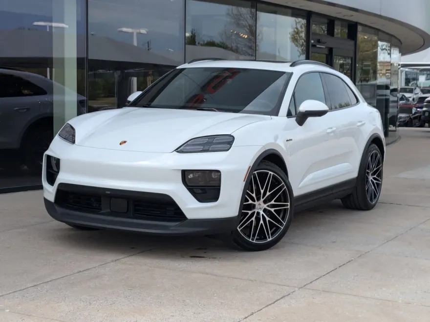 2024 Porsche Macan Electric 4 photo 1