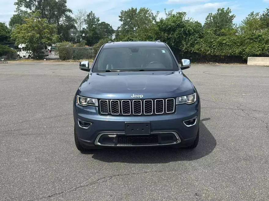 2020 Jeep Grand Cherokee Limited photo 1