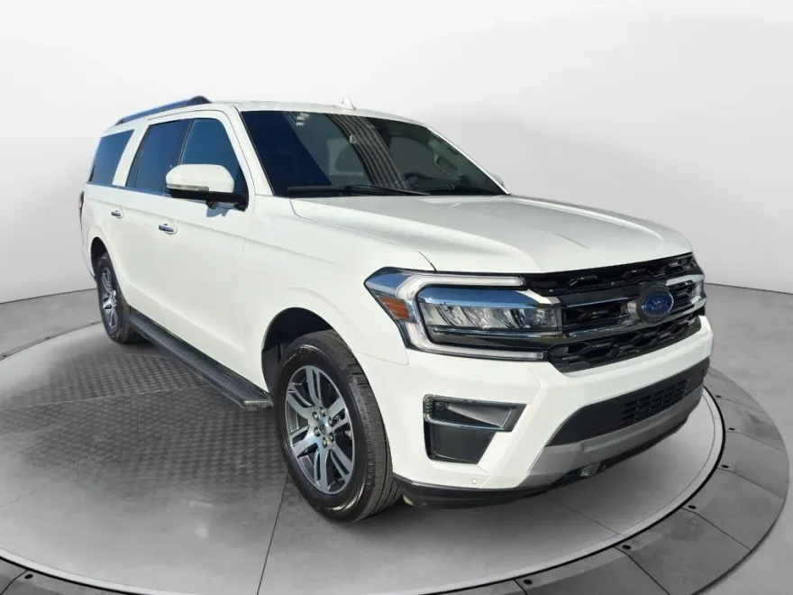 2024 Ford Expedition MAX Limited photo 1
