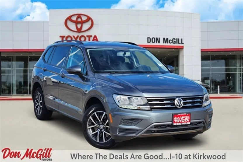 2021 Volkswagen Tiguan S photo 1