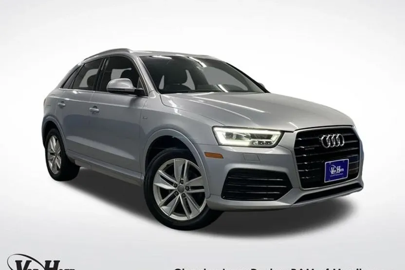 2018 Audi Q3 Premium Plus photo 1