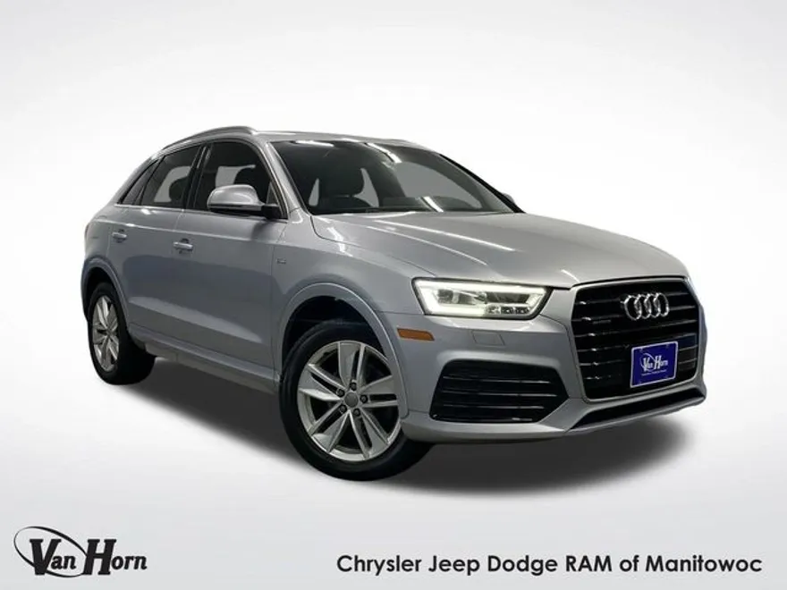 2018 Audi Q3 Premium Plus photo 1