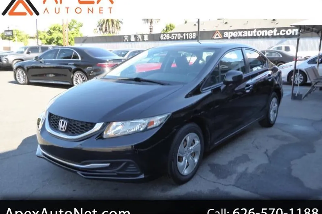 2013 Honda Civic LX photo 1