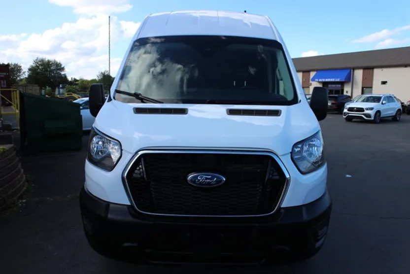 2023 Ford Transit Cargo Van photo 1