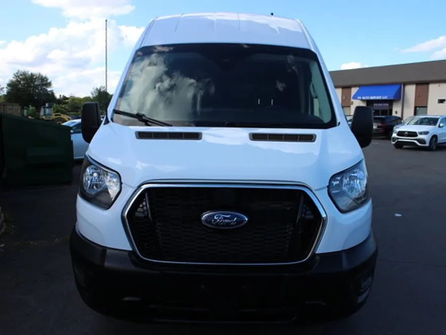 2023 Ford Transit Cargo Van photo 1