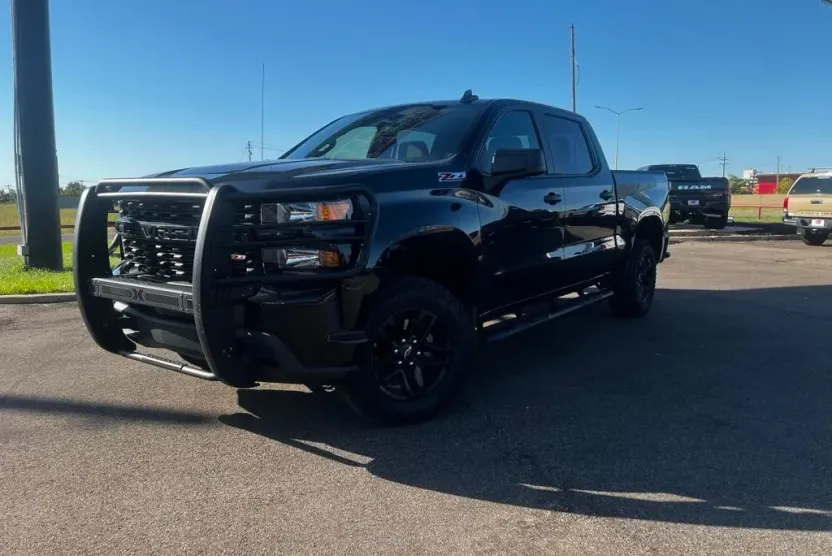2021 Chevrolet Silverado 1500 Custom Trail Boss photo 1