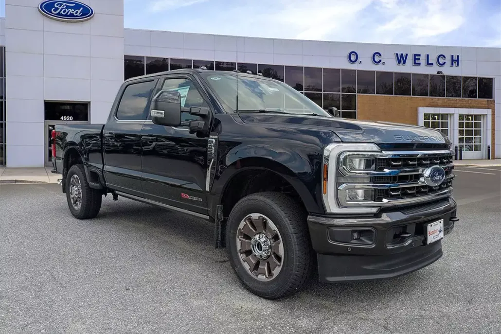 2025 Ford F-250 King Ranch photo 1