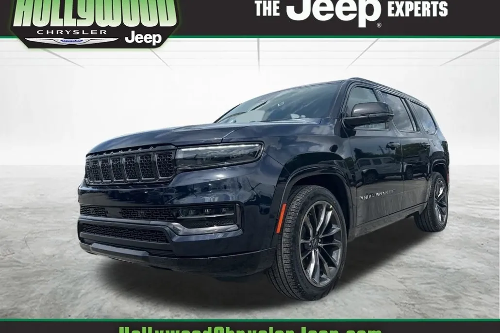 2024 Jeep Grand Wagoneer II photo 1