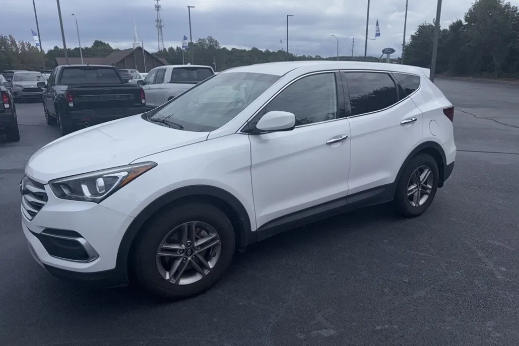2018 Hyundai Santa Fe Sport Base photo 1
