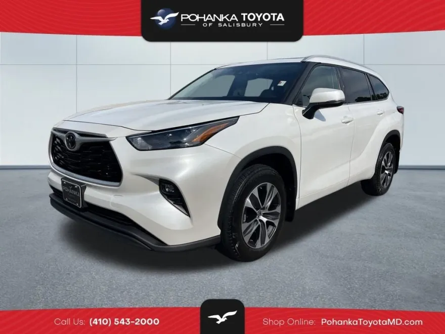 2022 Toyota Highlander XLE photo 1
