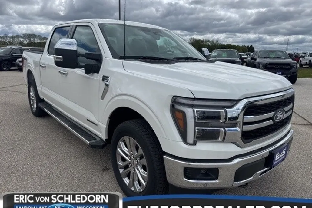 2025 Ford F-150 Lariat photo 1