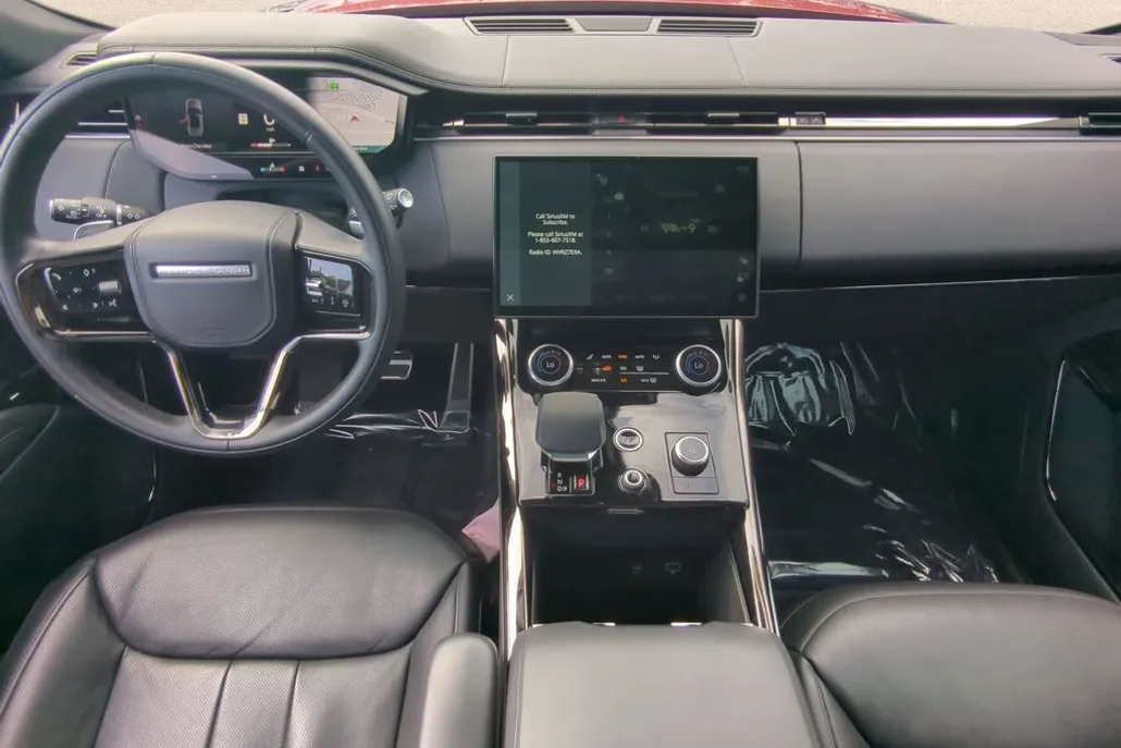 2023 Land Rover Range Rover Sport SE photo 1