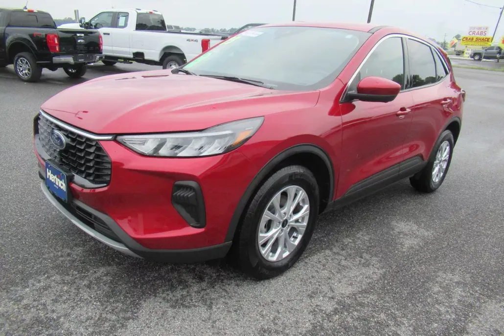 2023 Ford Escape Active photo 1