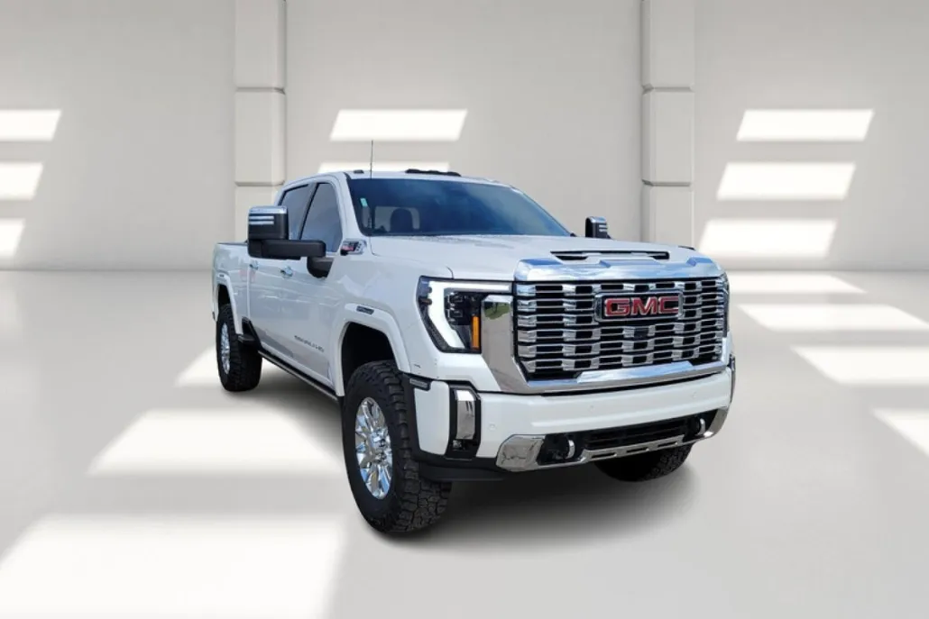 2024 Gmc Sierra 2500 HD Denali photo 1