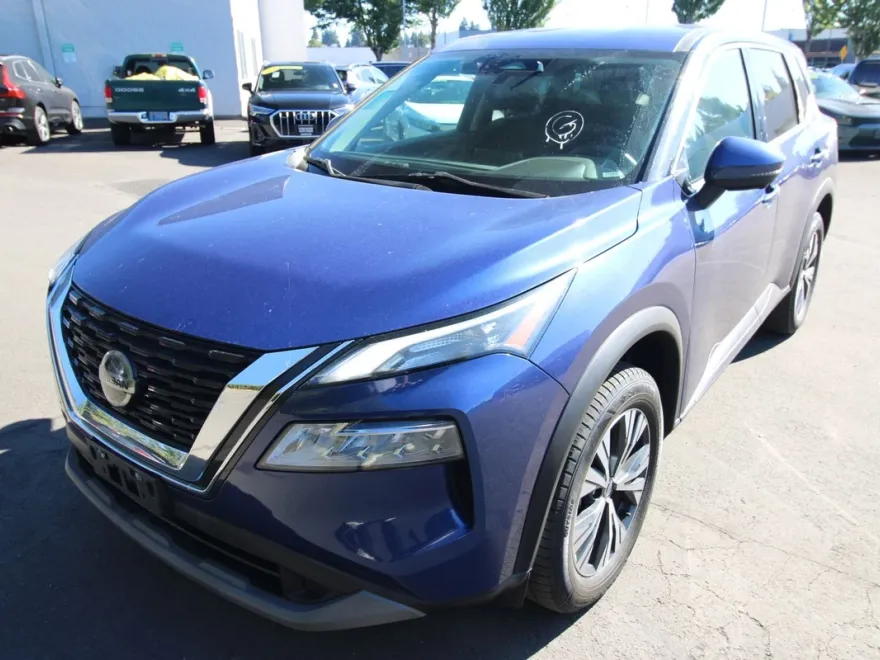 2021 Nissan Rogue SV photo 1