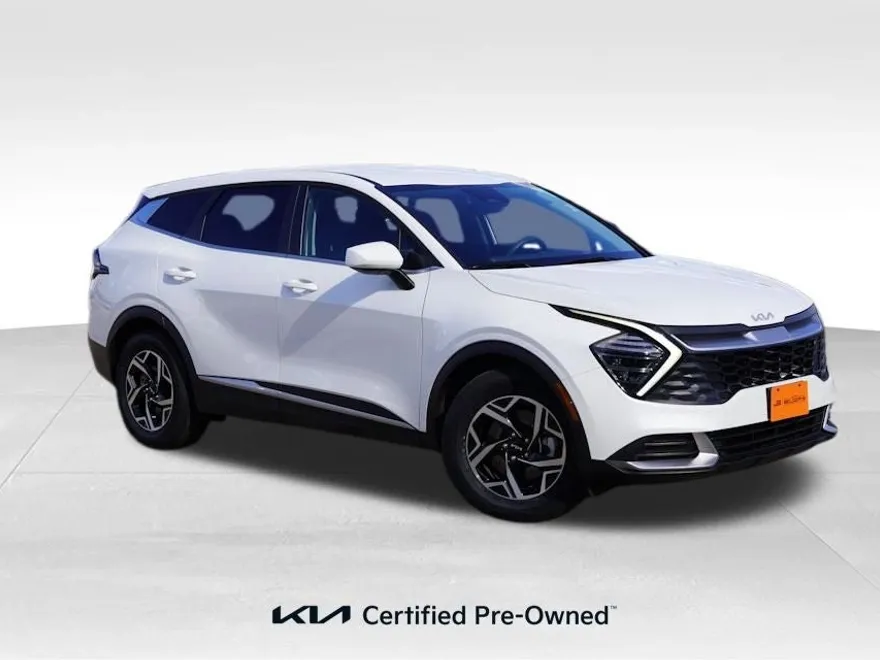 2024 Kia Sportage LX photo 1