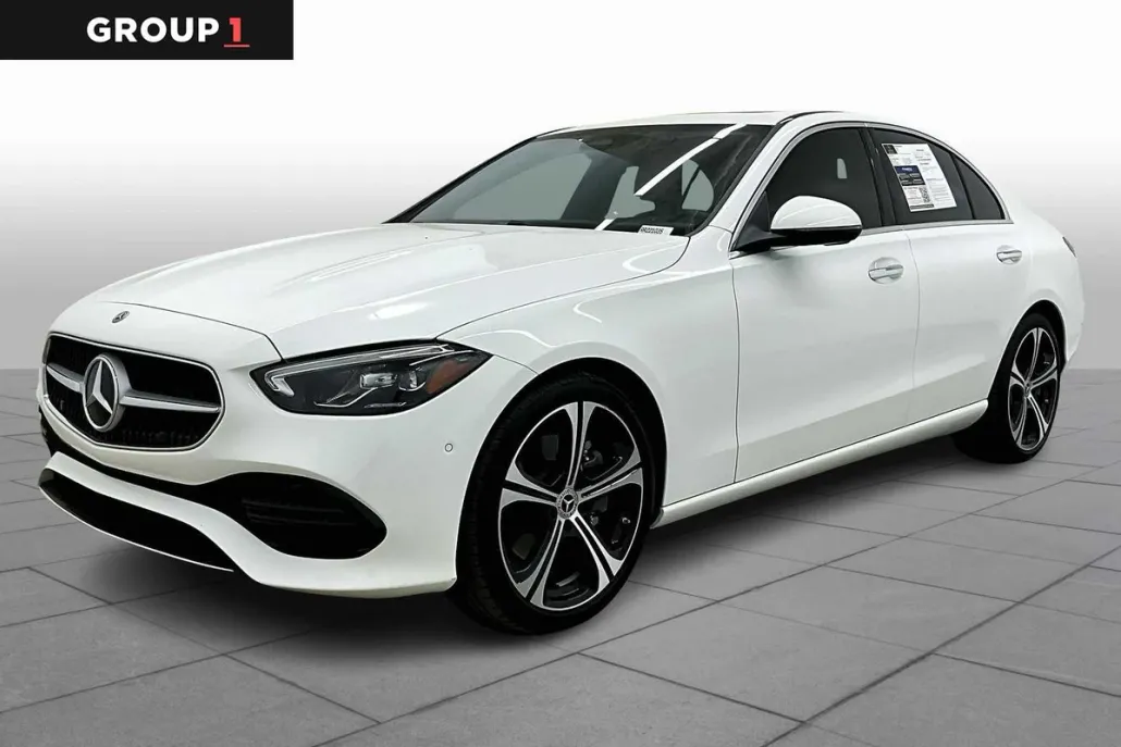 2024 Mercedes Benz C 300 photo 1