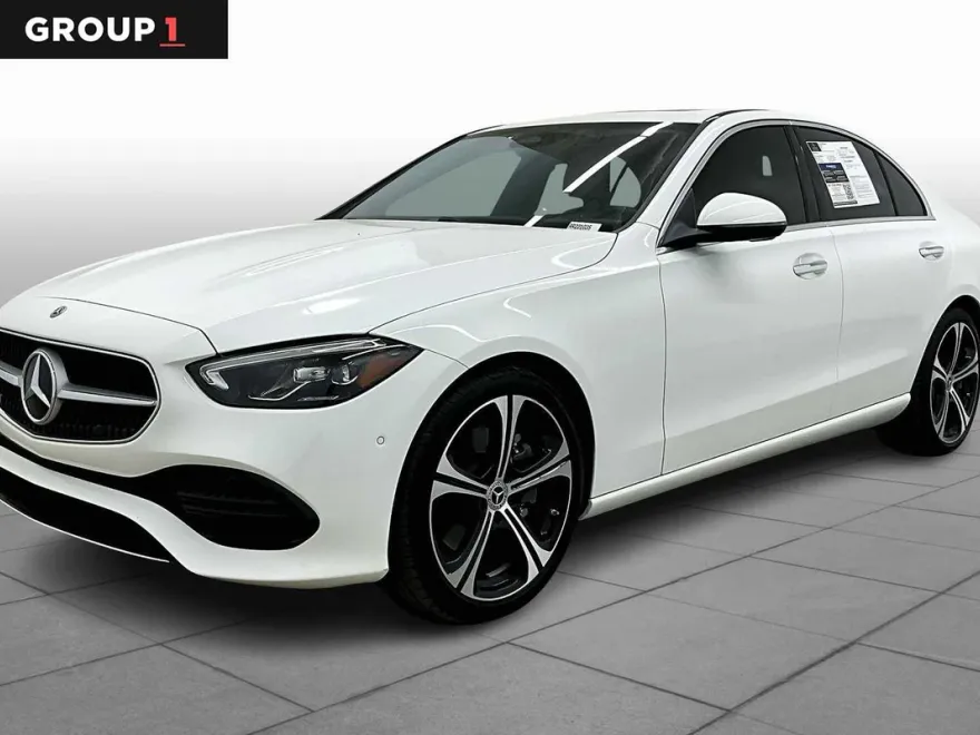 2024 Mercedes Benz C 300 photo 1