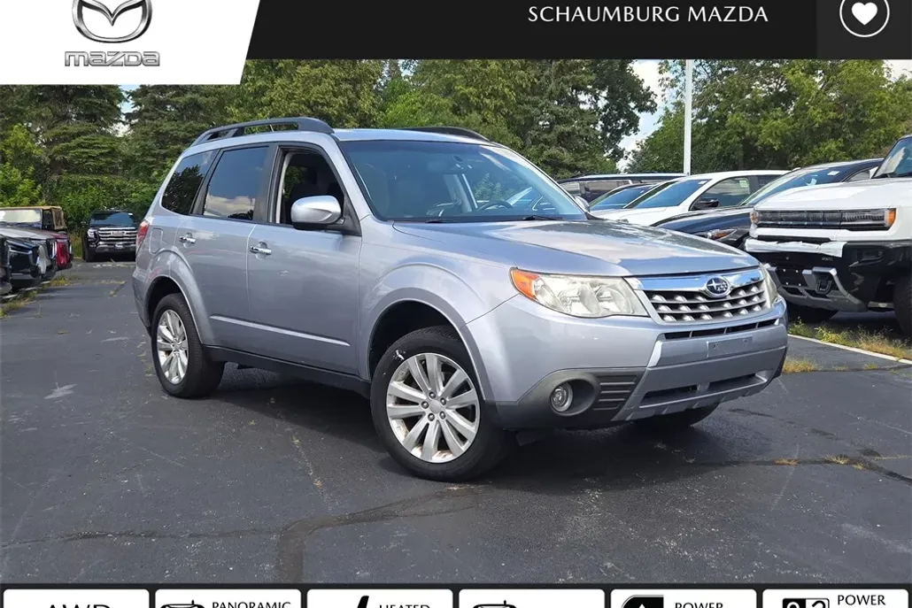 2013 Subaru Forester 2.5X Premium photo 1